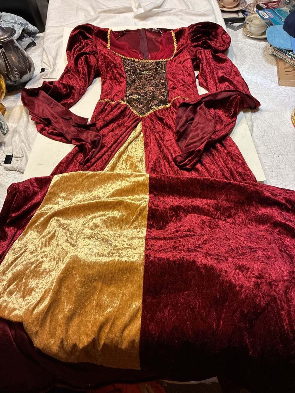 Renaissance Velvet Medieval Gown Dress Red Gold Costume